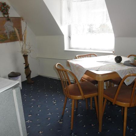 Pension U Kaktusu Karlsbad Buitenkant foto